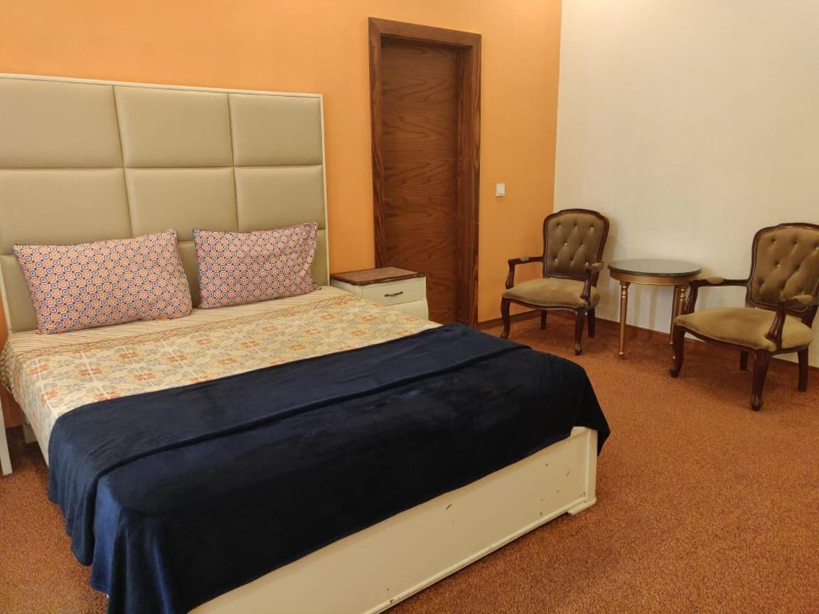 Zaib Guest House E-11 Islamabad Ngoại thất bức ảnh
